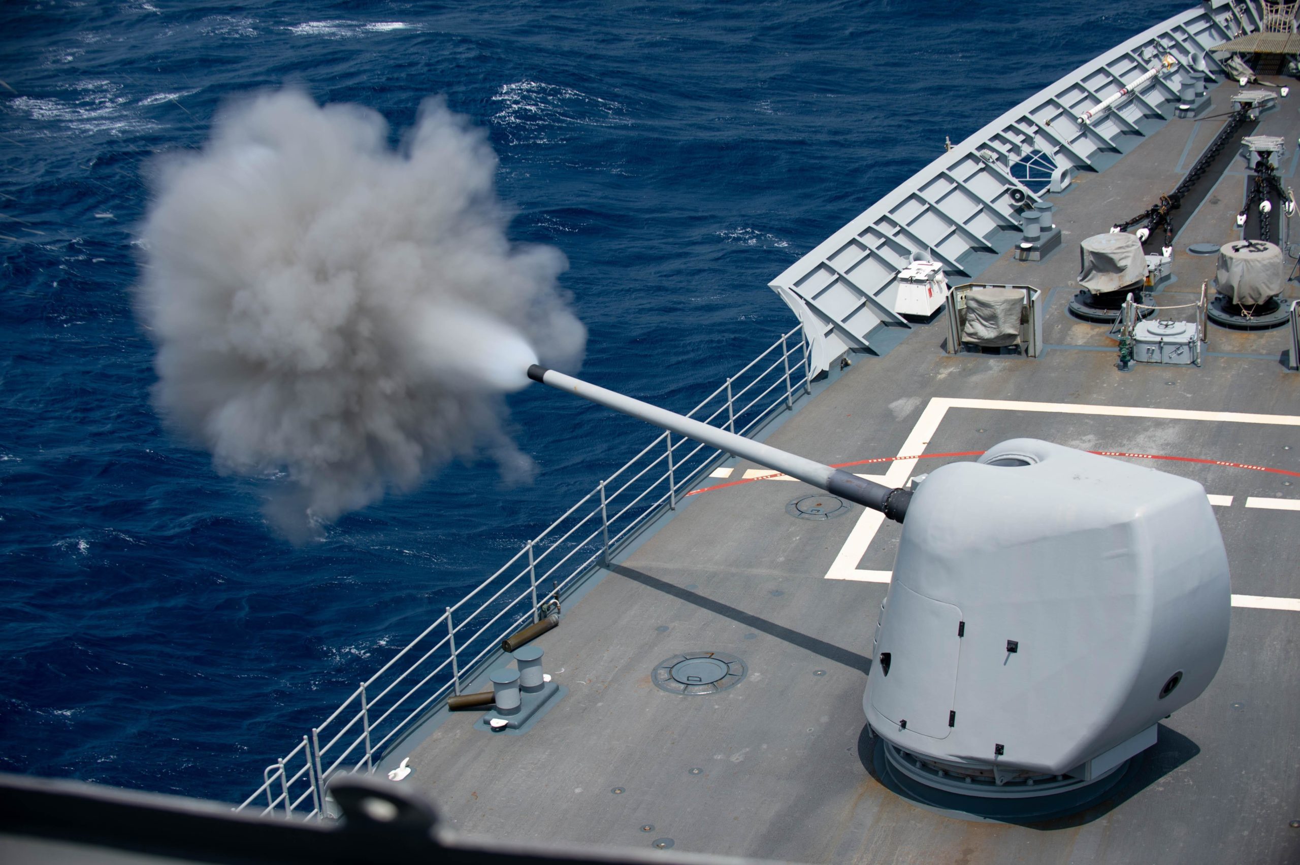 Ticonderoga-class cruisers USS Bunker Hill (CG 52)