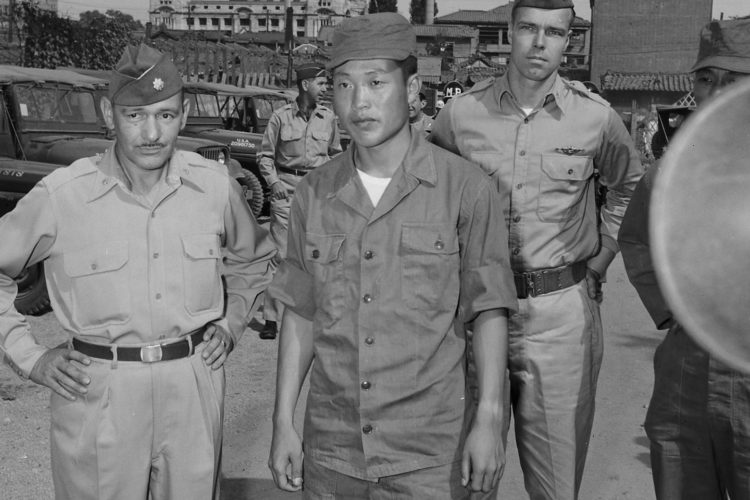 Kenneth Rowe, N. Korean Pilot Who Fought for Freedom, Dies at 90