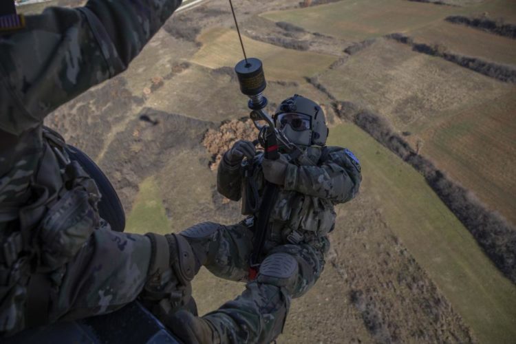 The Pic of the Day: MEDEVAC Team Conducts Hoist Training