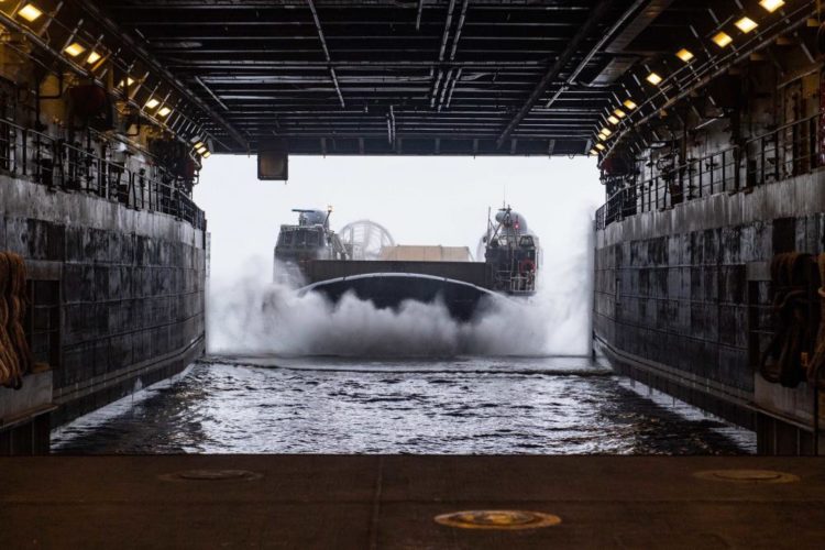 The Pic of the Day: USS Green Bay During LCAC Operations