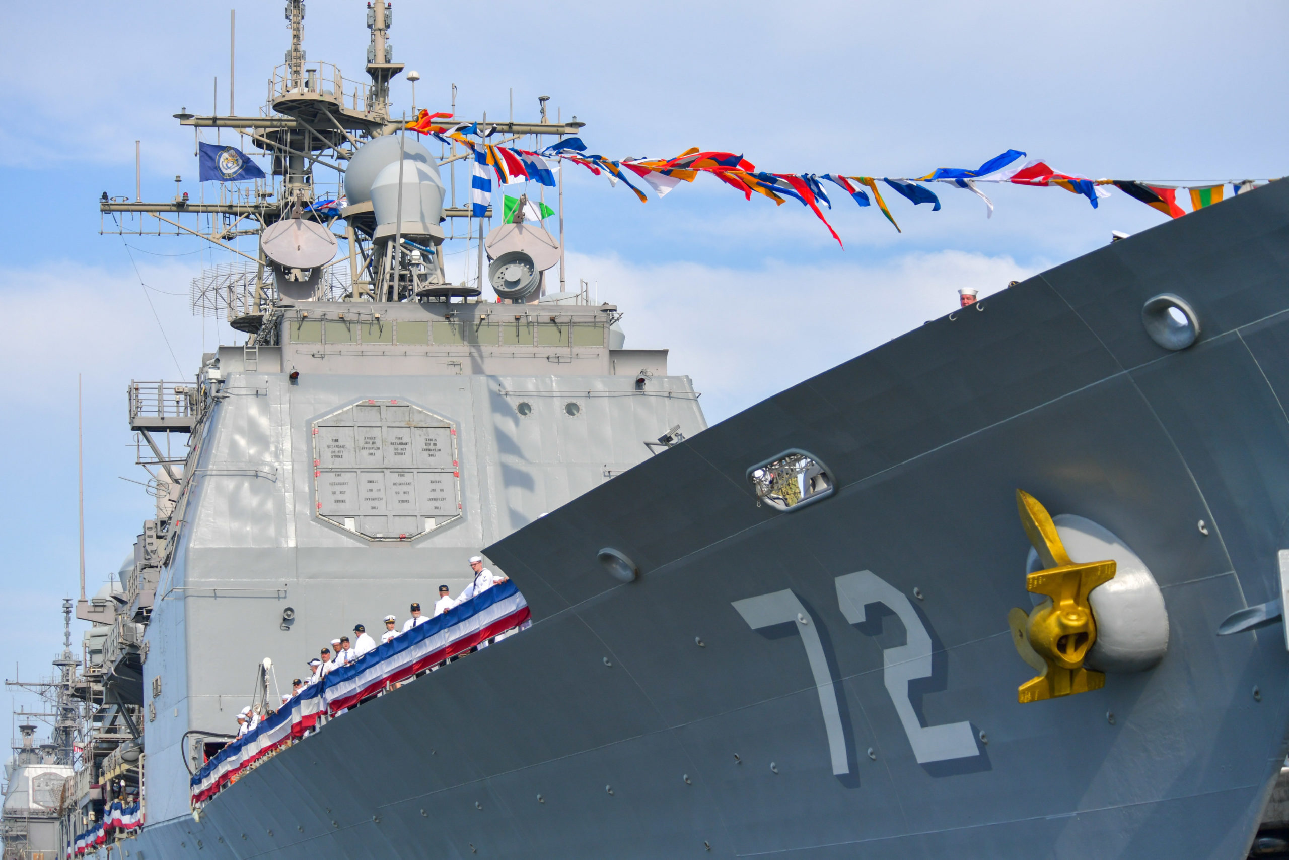 Ticonderoga-class cruisers USS Vella Gulf (CG 72)