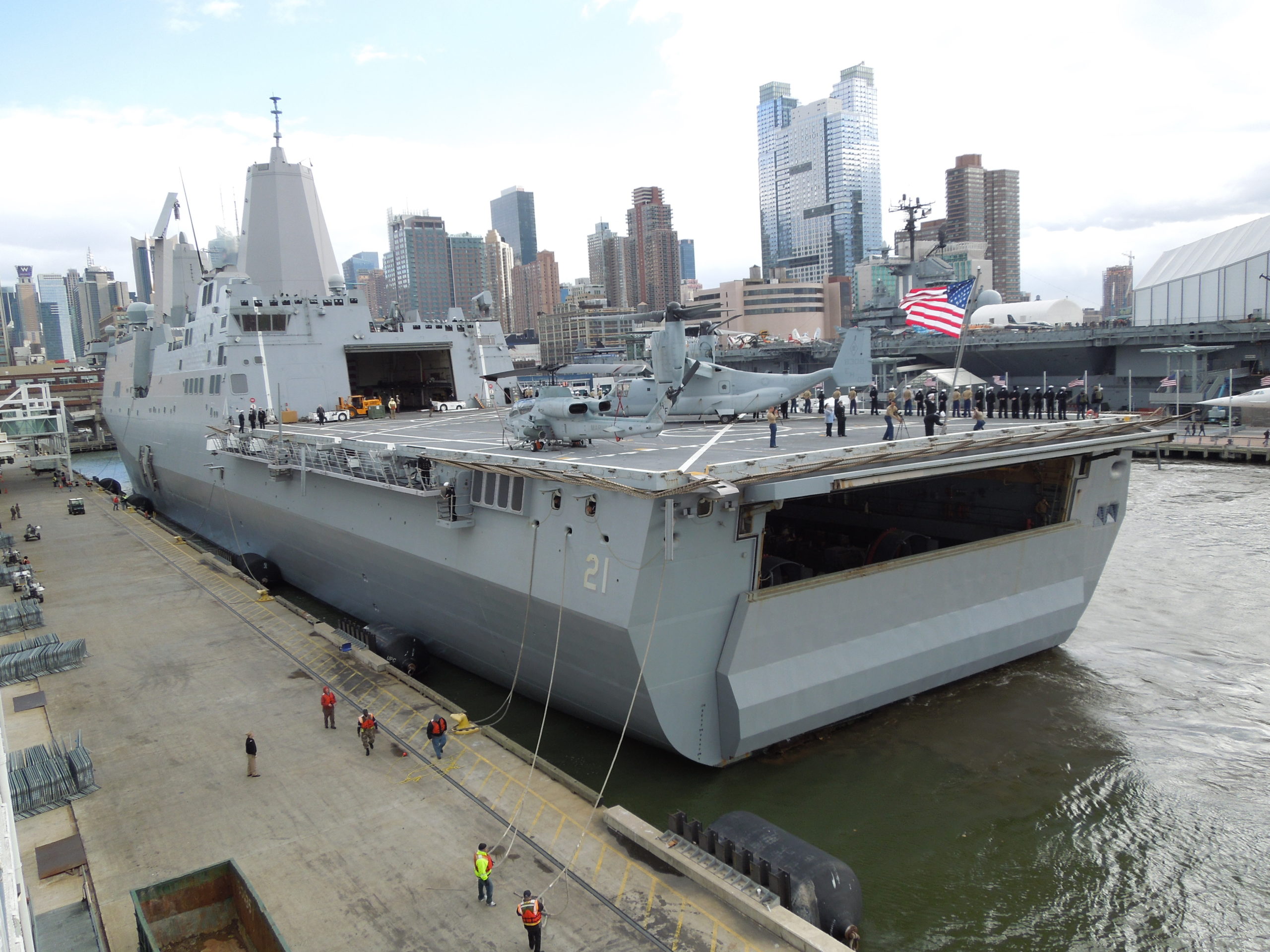 USS New York LPD 21