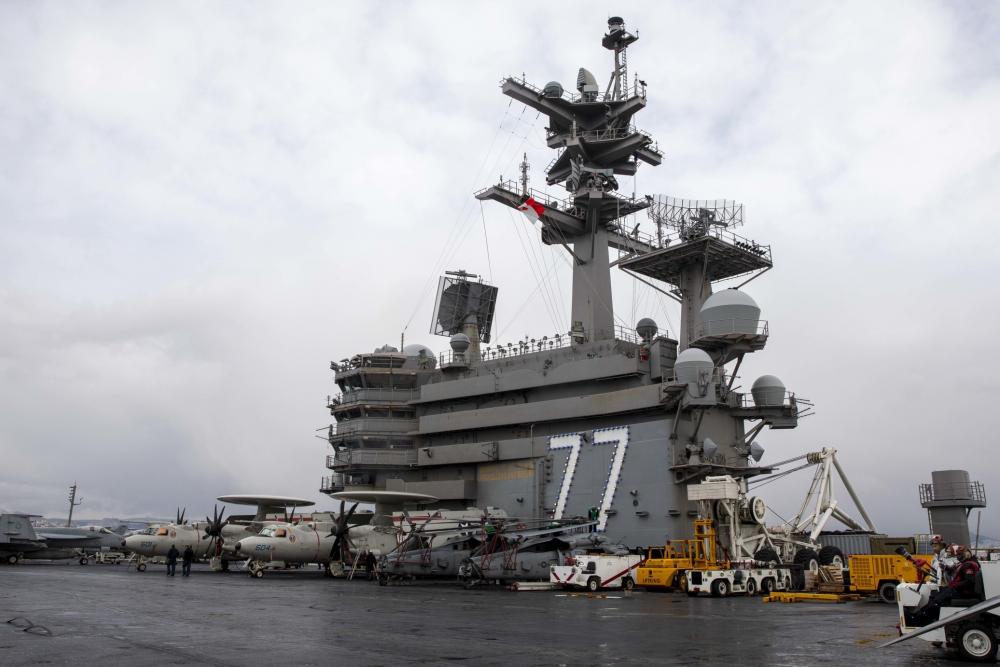 The Pic Of The Day: USS George H.W. Bush (CVN 77) Arrives In Piraeus ...