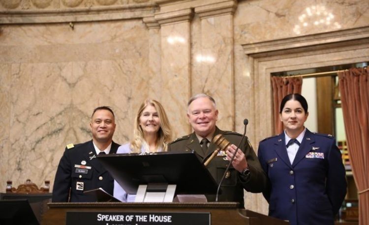 State Legislature Honors Washington National Guard