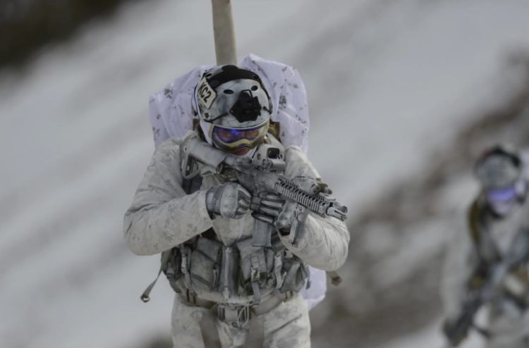 Pic of the Day: SEALs Demonstrate Their Winter Warfare Capabilities