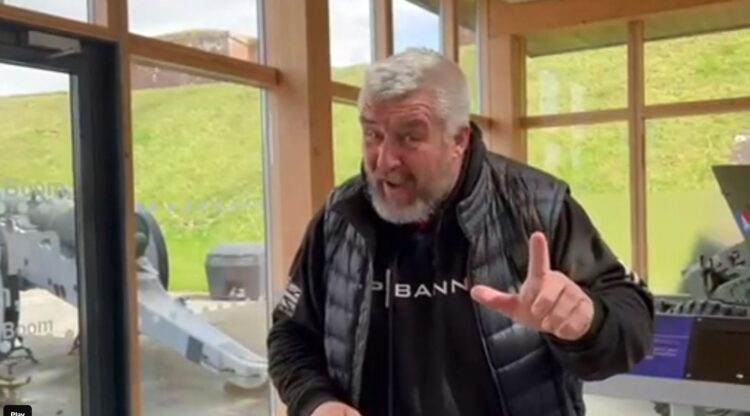 SAS Veteran Big Phil Campion Shows Us Artillery at Fort Nelson