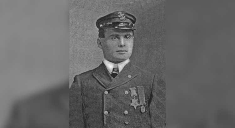 Remembering John Davis: A Medal of Honor Recipient in the Raid on Cienfuegos