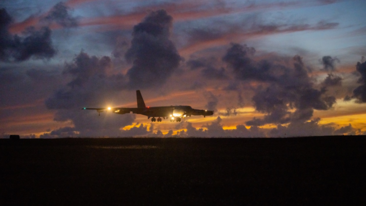 Ten Feet From Death: Chinese Jet Skims American B-52 Over the Pacific