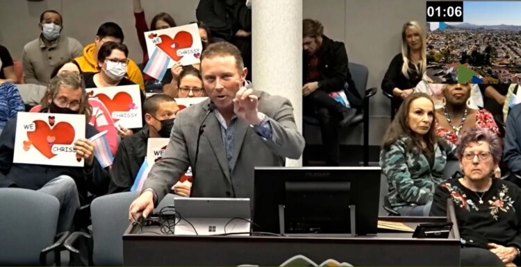 Active Duty Navy SEAL Under Investigation for Alleged Connection With Extremist Groups