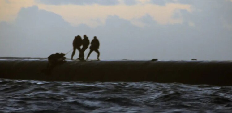 Stories From Delta Force: The Time I Worked Submarine Operations With US Navy SEALs