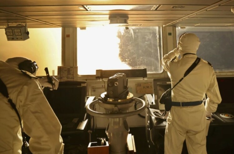 Breaking News: US and UK Launch Precision Strikes Against Houthi Targets in Yemen