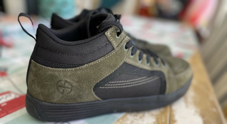 LA Police Gear: Great Buys To Be Had in Knives and Shoes