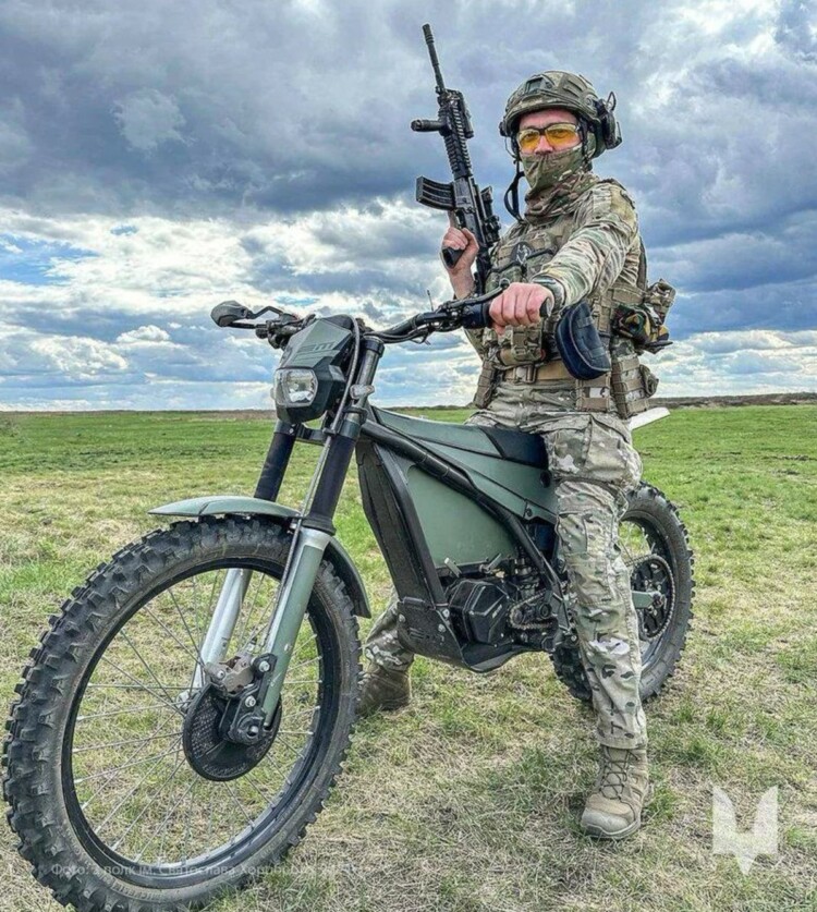 SOF Pic of the Day: Ukrainian Operator on a German Donated E-Bike