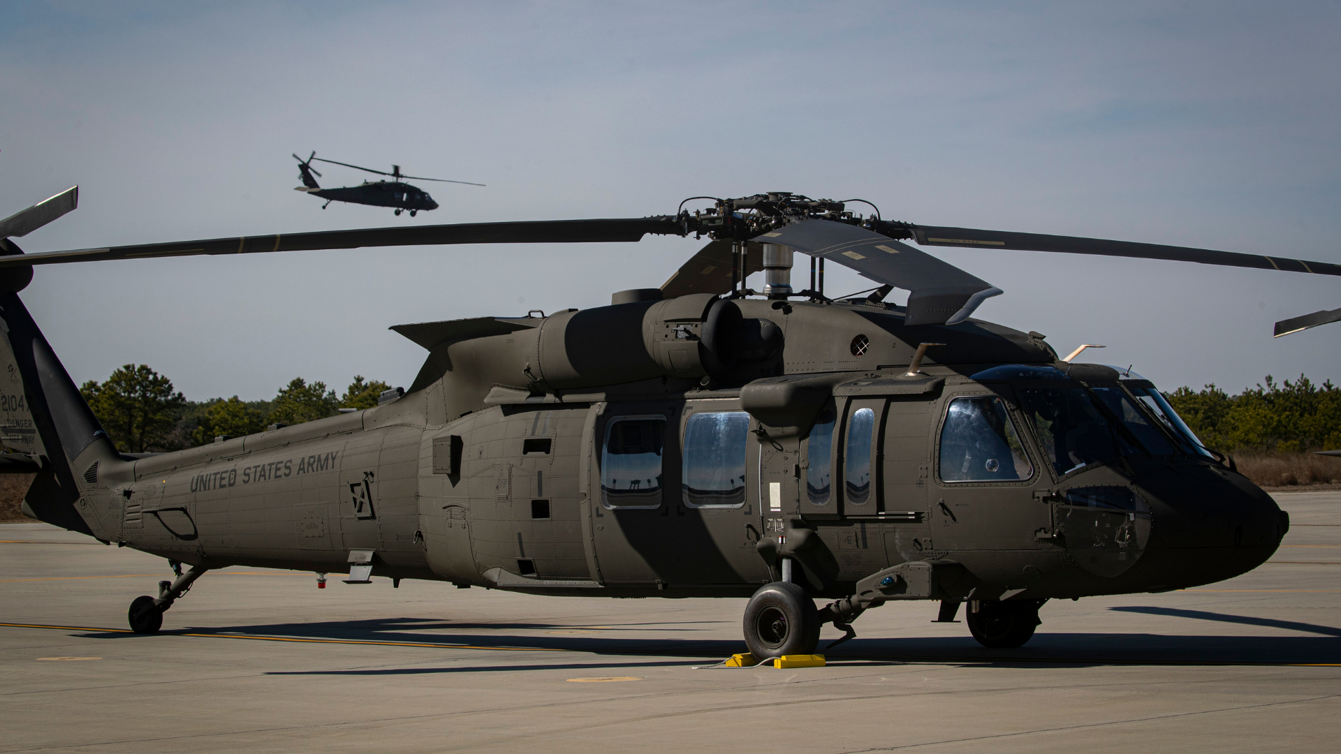 Black Hawk helicopter