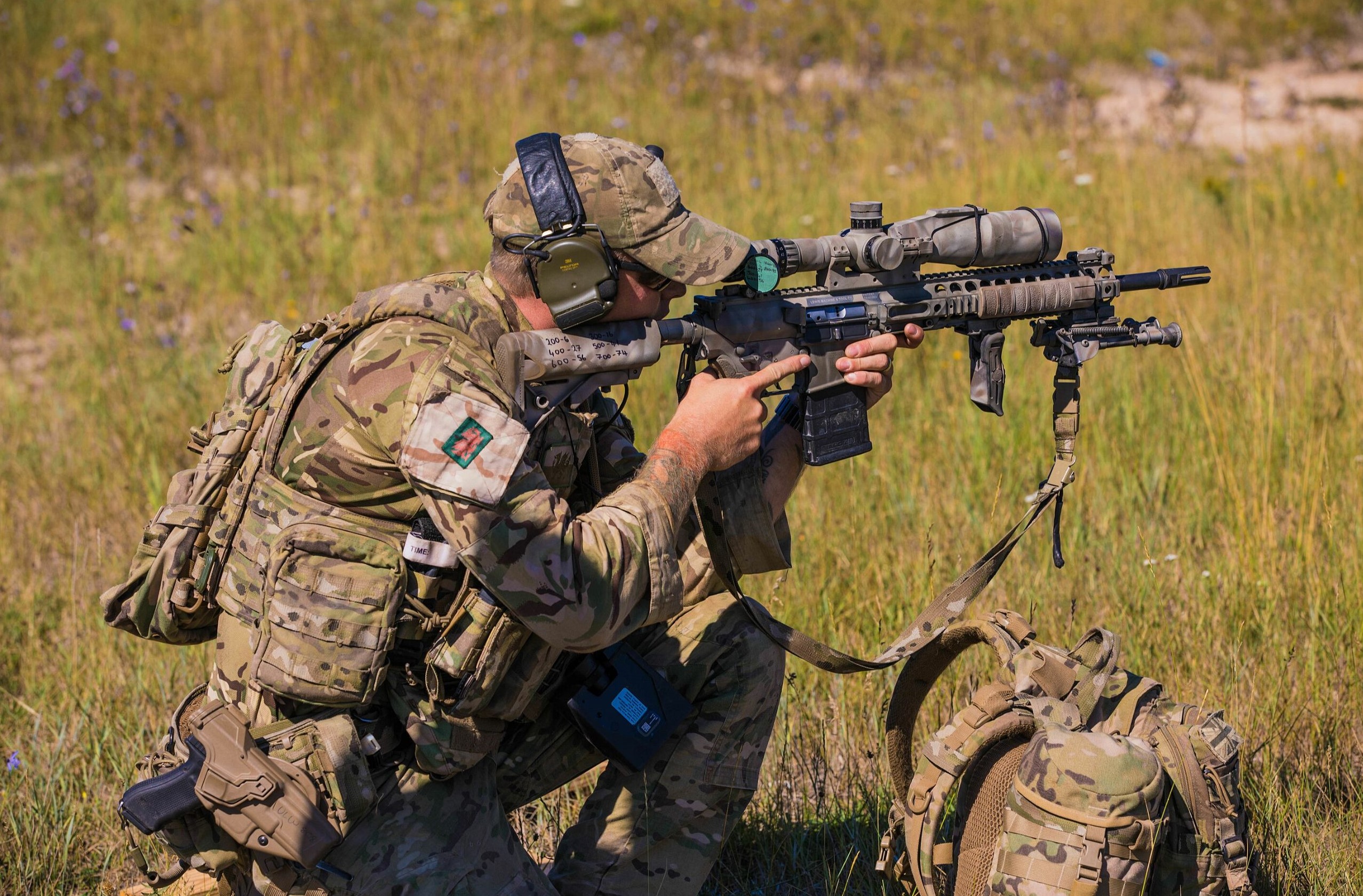 sniper support weapon