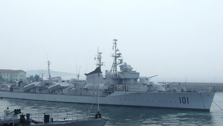 Chinese Warships Navigate ‘NATO Lake’ Waters