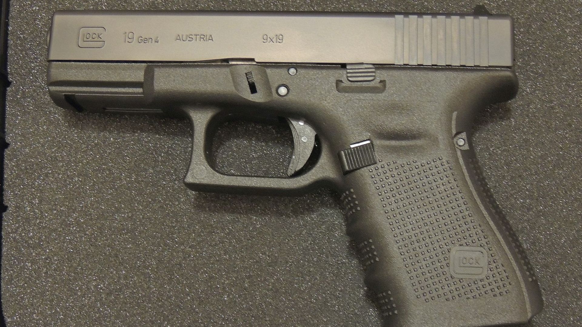 Glock 19 vs Sig P320 3