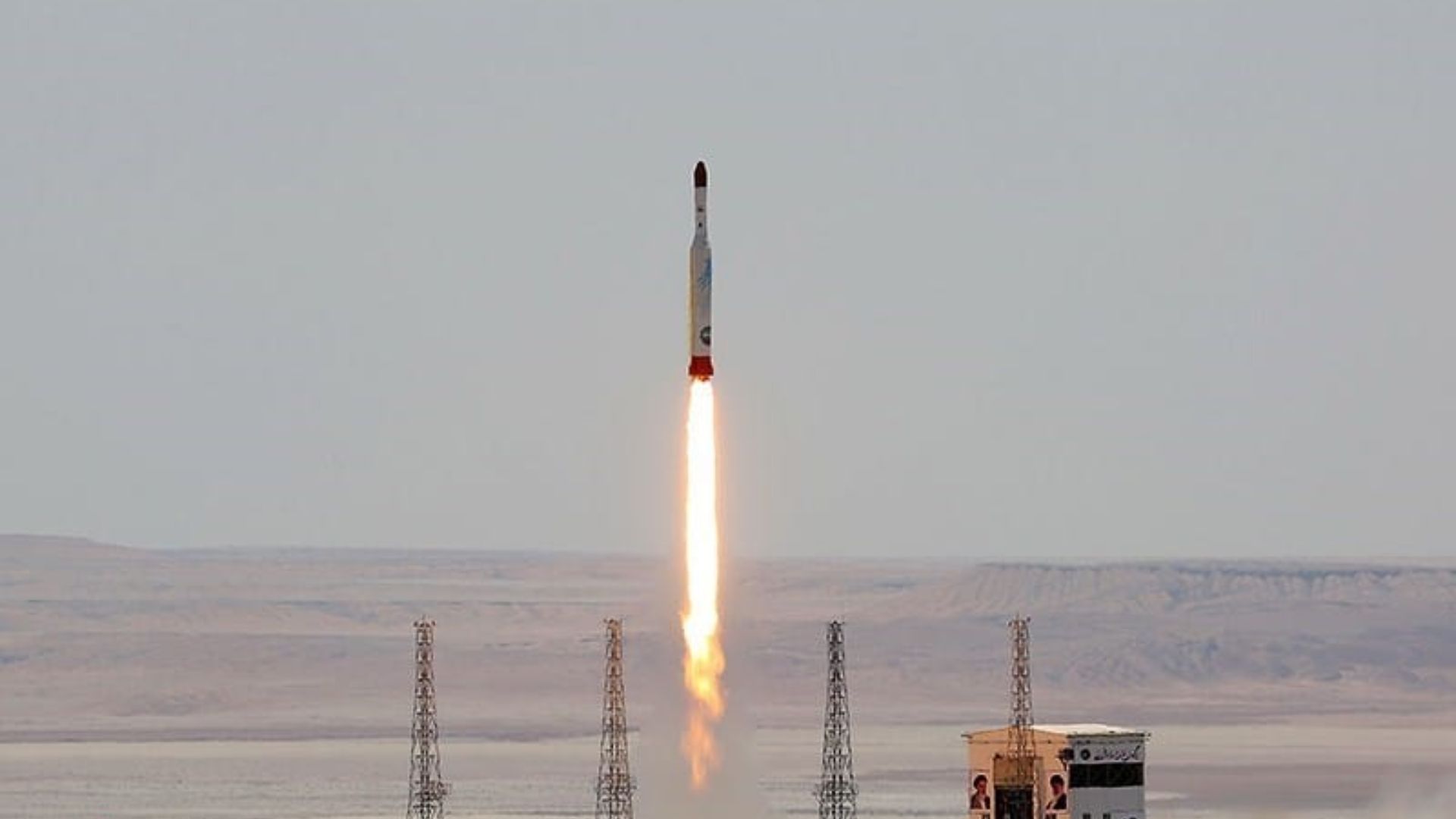 Simorgh ballistic missile