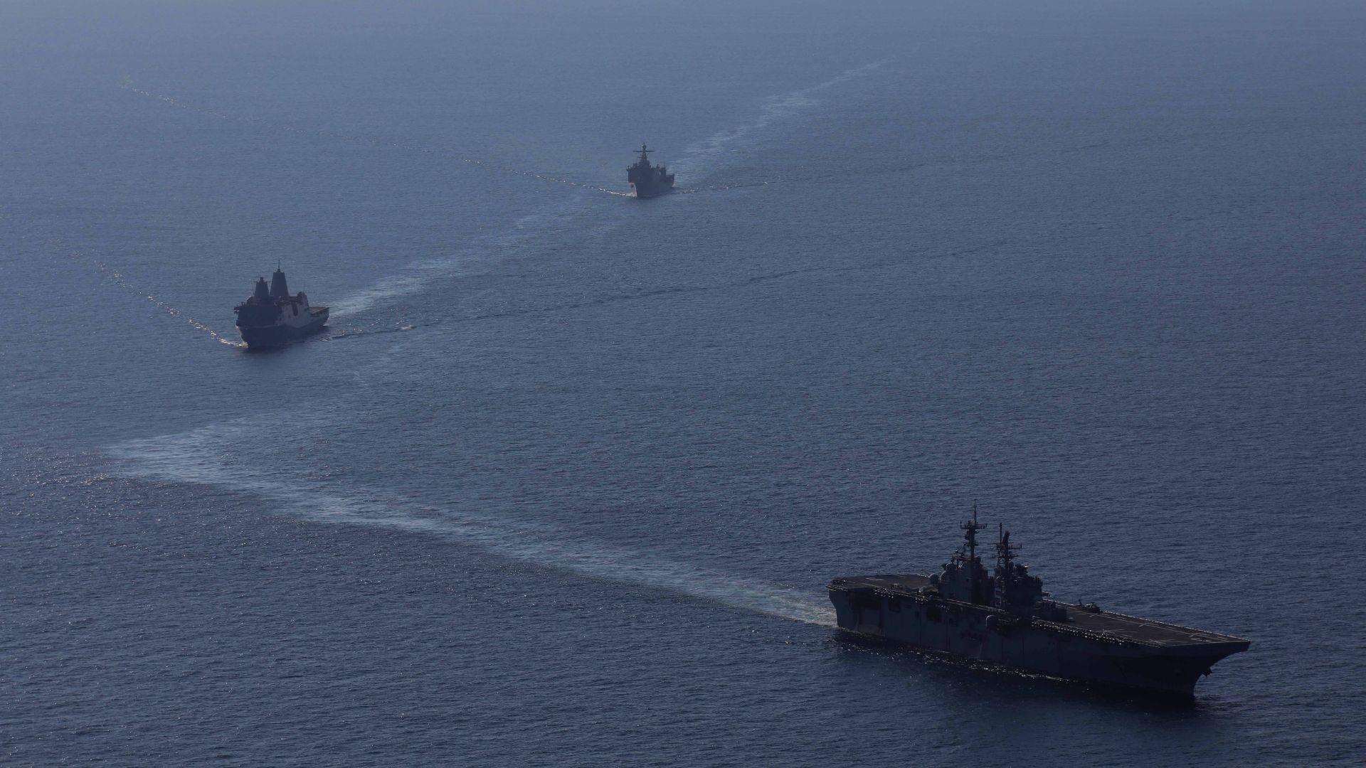 amphibious assault ship