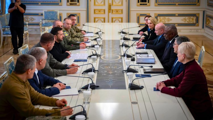 Zelensky Pursues NATO Entry Despite US Reluctance