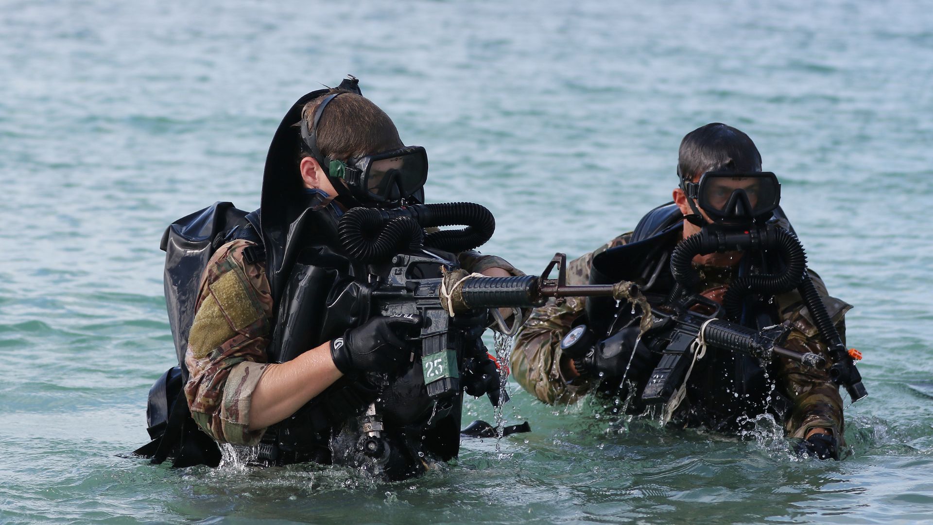 combat dive training