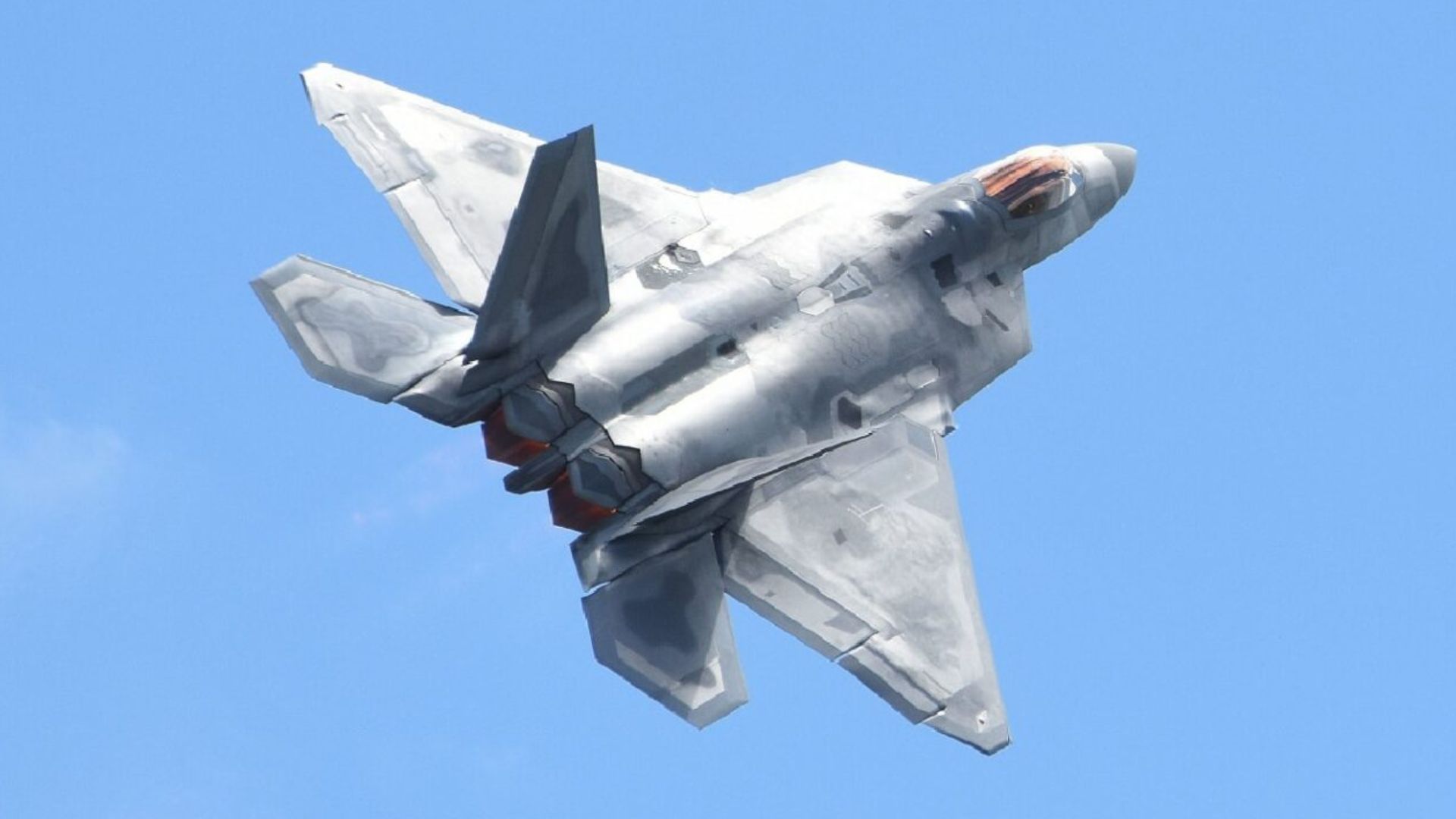 F-22 fighter jet