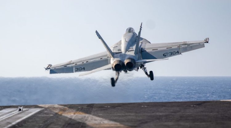 US Navy F/A-18 Super Hornet Downed Over Red Sea in Friendly Fire Incident
