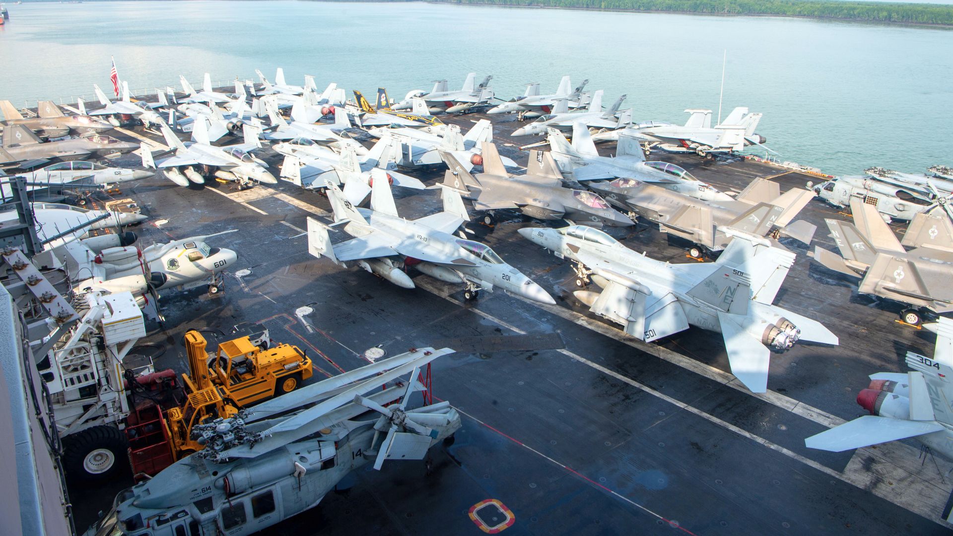 USS Carl Vinson Malaysia