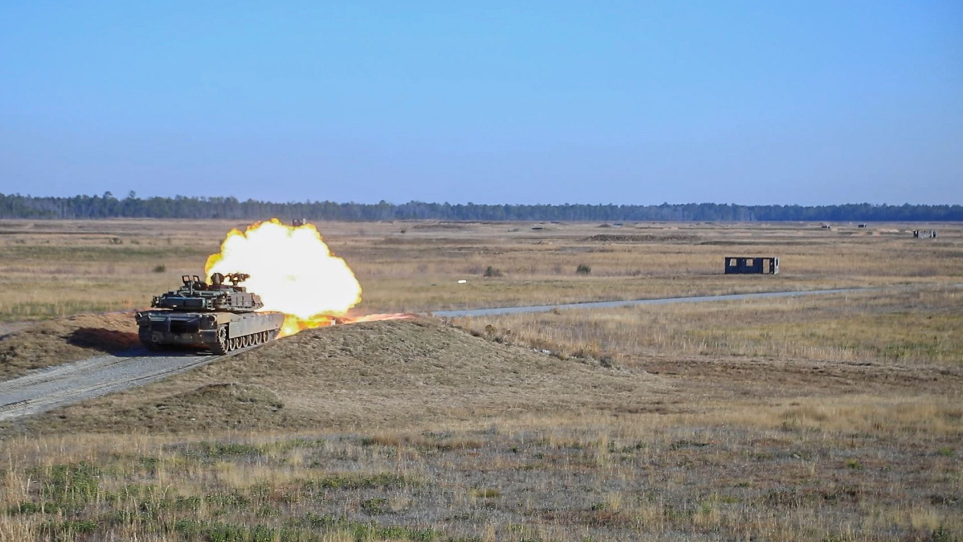 Abrams tank firing demo