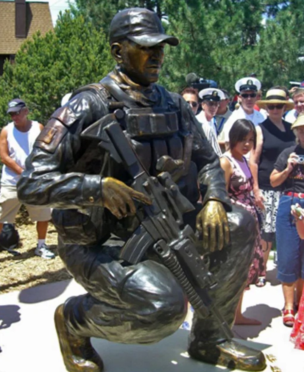 Danny Dietz memorial Statue