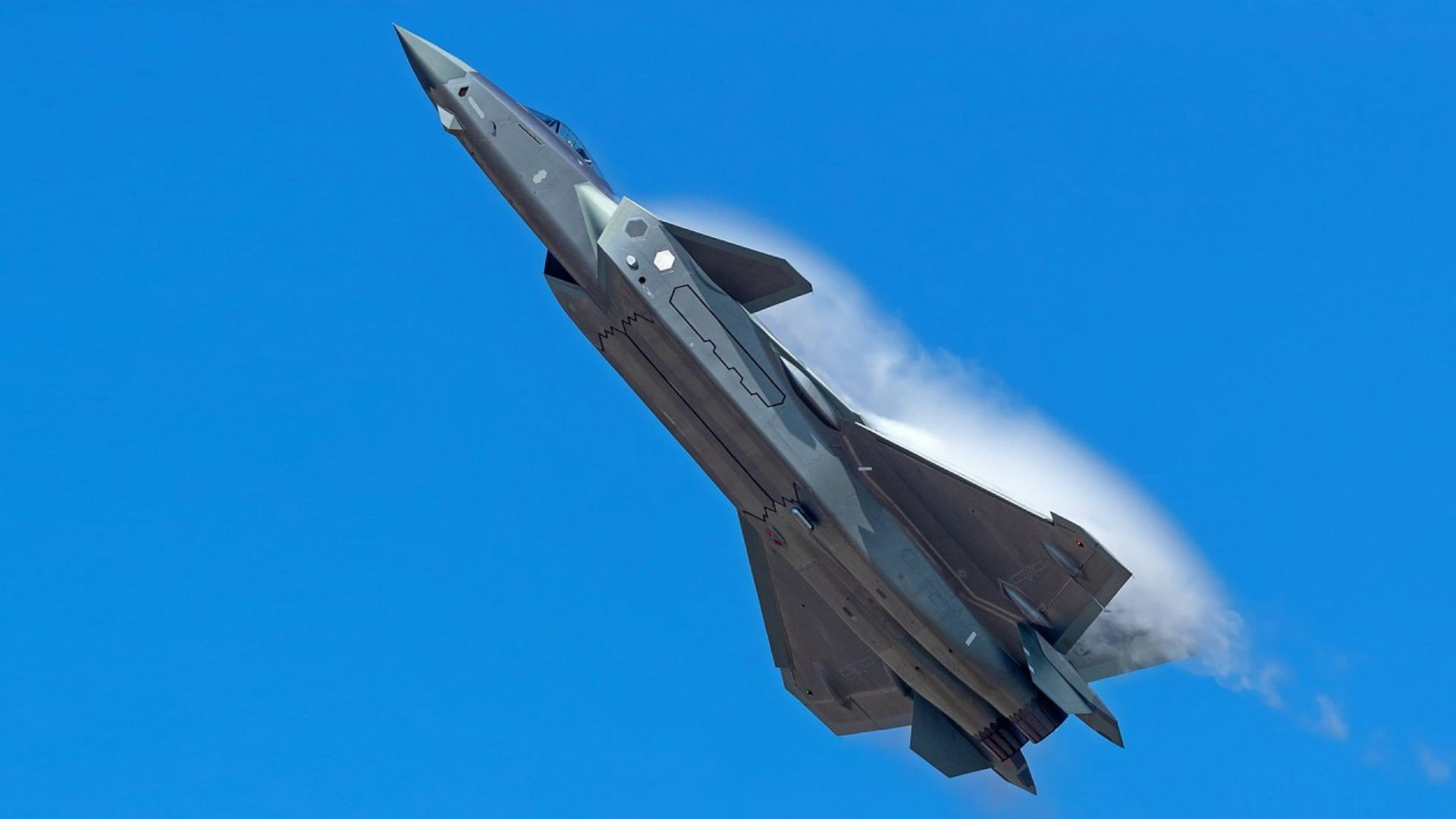 J-20 stealth fighter