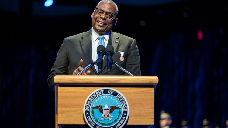 A Legacy of Service: Lloyd Austin Bids Farewell as Defense Secretary