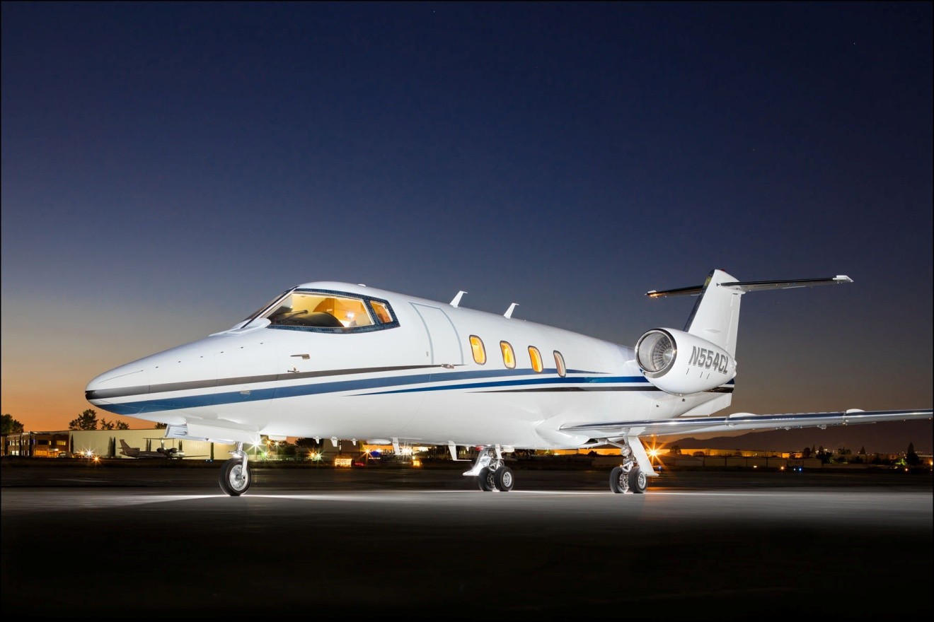 Learjet 55