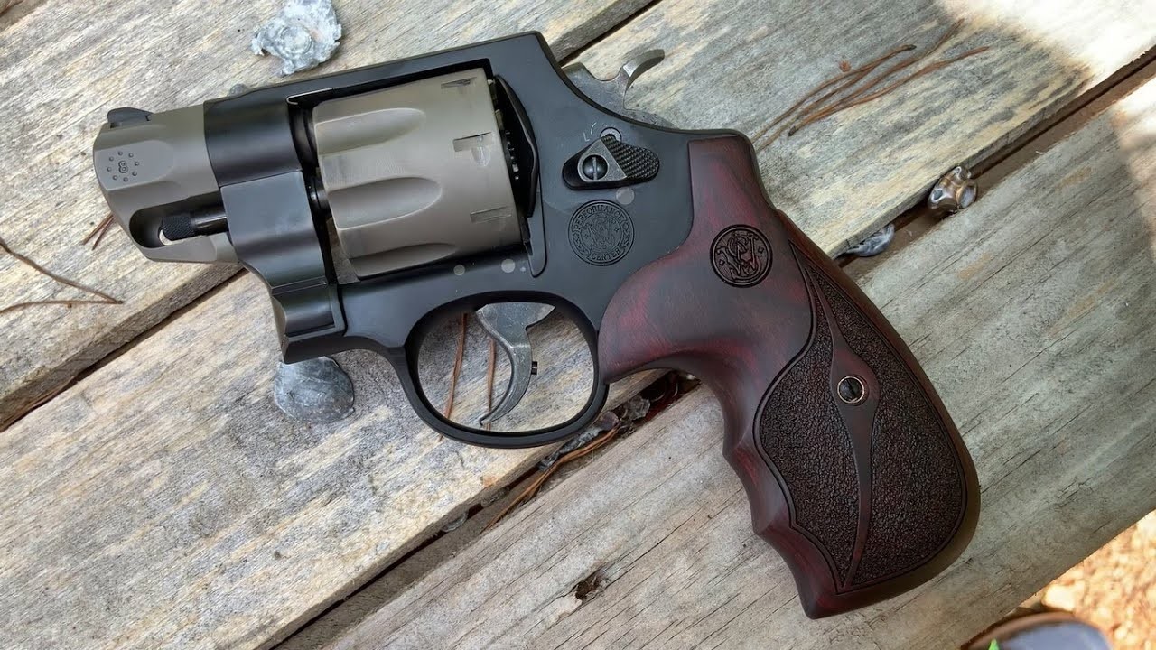 Smith - Wesson Model 327