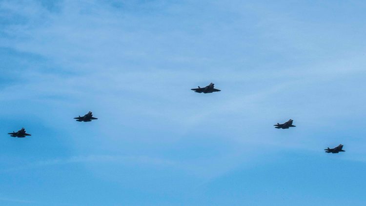F-35s Lead Integration Training in Ongoing US-South Korea Freedom Shield 25 Exercise