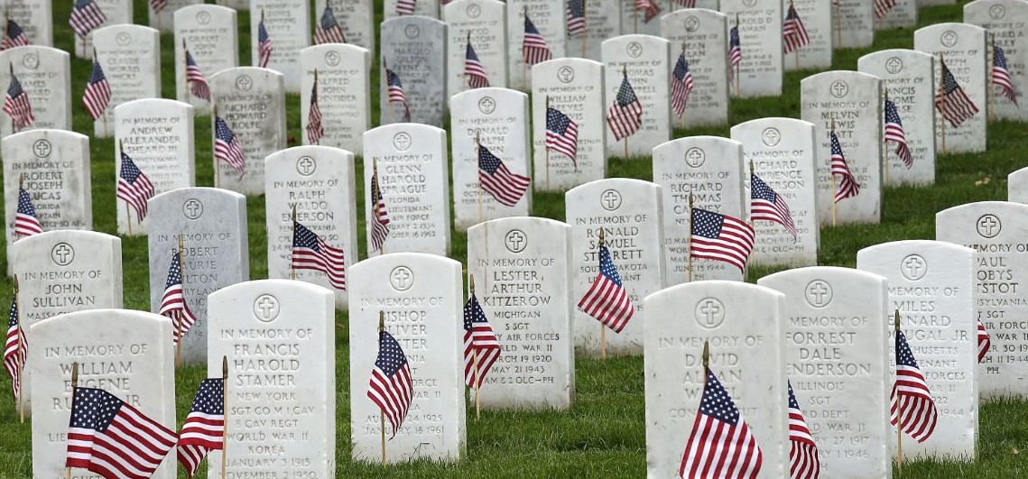 Gardens of Stone, Arlington National Cemetery
