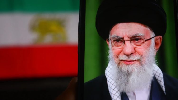 Trump’s Iran War Gamble: What The Next Two Weeks Look Like