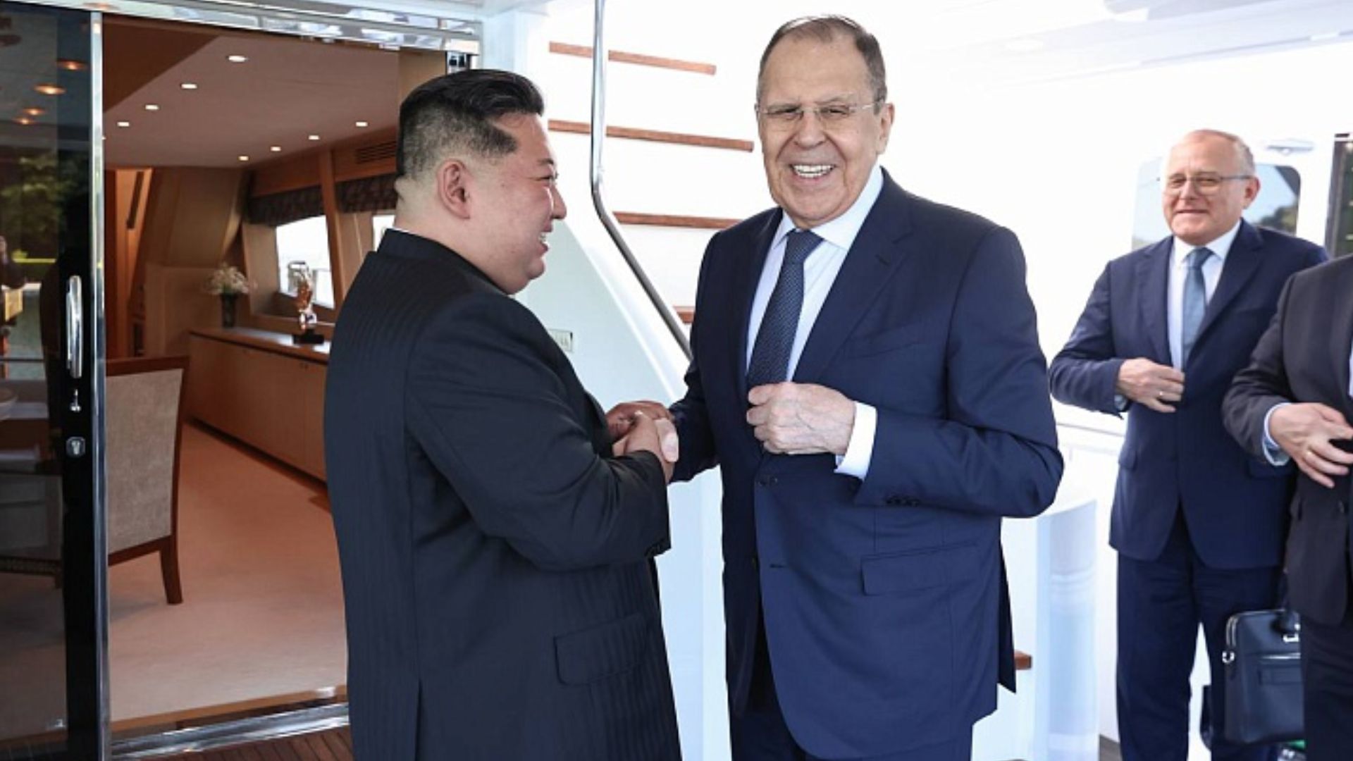 Kim Jong Un and Sergei Lavrov