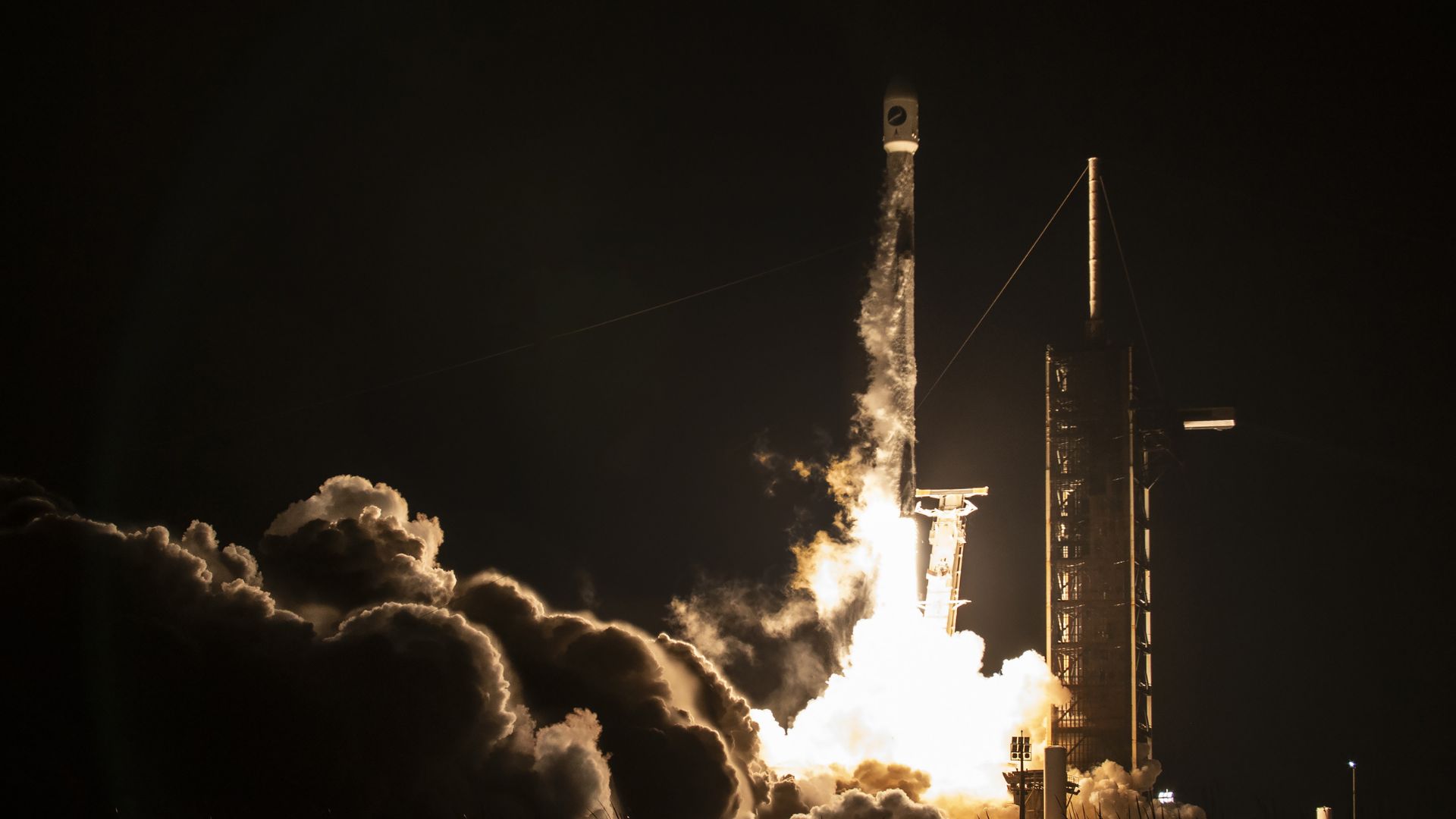 X-37B Mission 8 launches