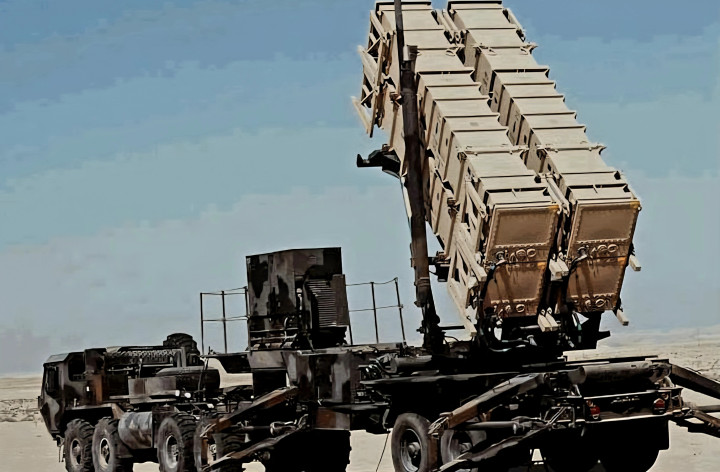 Morning Brief: Saudi Air Defenses, LA Anti‑ICE Protests, Nigeria Drone Fight, Syria SDF Claim, MS‑13 Killer Freed