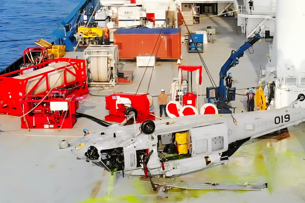 Deep Water Recovery: The MH-60S Seahawk Salvage in the Philippine Sea
