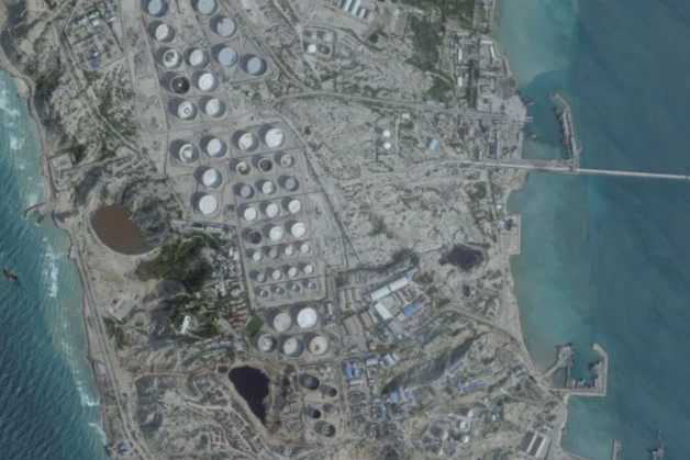 US Strikes on Iran’s Kharg Island Raise Stakes for Global Oil Supply