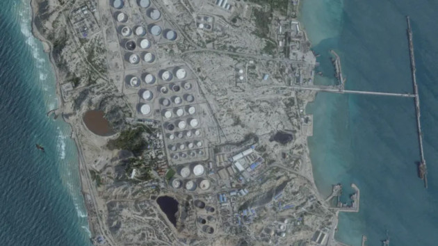 US Strikes on Iran’s Kharg Island Raise Stakes for Global Oil Supply