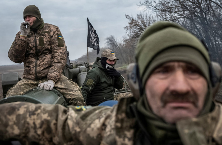 Ukraine Holds Ground as Russia Grinds Forward in Spring Offensive